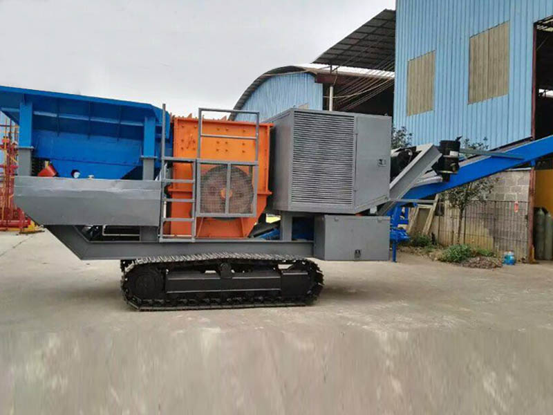 移動錘式破碎機(jī)